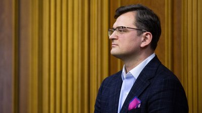 Маріуполь може стати "червоною лінією" для переговорів з РФ — Кулеба