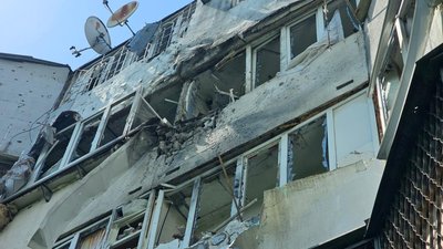 Херсонщина, обстріли, будинок, балкон, пошкодження, уламки