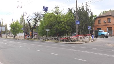 У Миколаєві відновлюють перехрестя вулиць Крилова та Карпенка