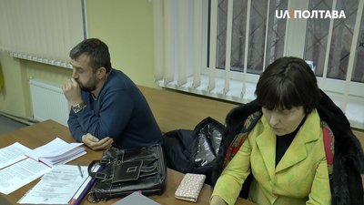 Адвокати обох сторін у суді Адвокати обох сторін у суді