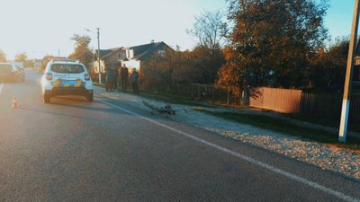 У Калуській громаді на Франківщині у ДТП травмувався велосипедист. Чоловік — у реанімації