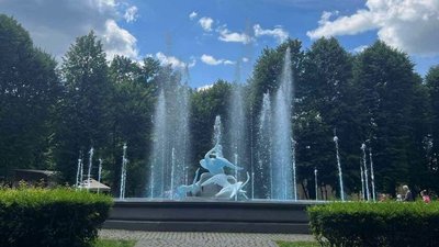У Стрийському парку Львова запрацював фонтан зі скульптурою "Івасик-Телесик"
