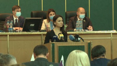 Депутати Хмельницької облради не підтримали звернення щодо звільнення Шкарлета