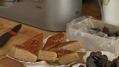 Солодощі, які готують для ранкового чаювання на Рамадан Солодощі, які готують для ранкового чаювання на Рамадан