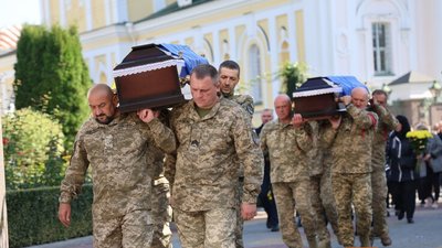 Прощання з двома загиблими на Донеччині бійцями у Луцьку, 5 жовтня 2026 року