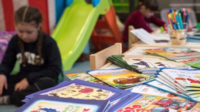 У Вінниці запрошують до збору книг для українських підлітків, які знайшли прихисток у Польщі