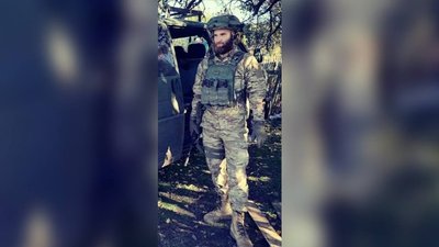 Президент вручив сертифікат на квартиру матері полеглого Героя України з Вінниччини Президент вручив сертифікат на квартиру матері полеглого Героя України з Вінниччини