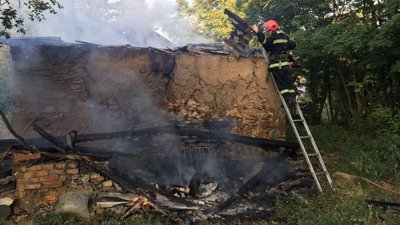 Двох загиблих знайшли на місці пожежі в будинку на Одещині Двох загиблих знайшли на місці пожежі в будинку на Одещині