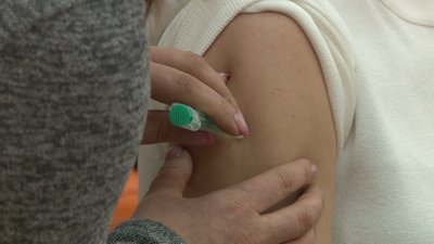 Вчать вакцинувати: у Черкасах розпочалися навчання для мобільних бригад медиків Вчать вакцинувати: у Черкасах розпочалися навчання для мобільних бригад медиків