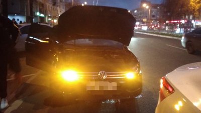 Наїзд на чотирьох пішоходів у Харкові: водія легковика затримали