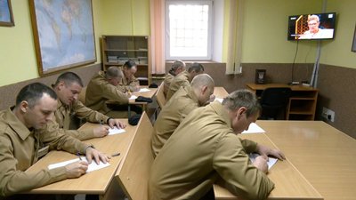 Як у Хмельницькому СІЗО писали радіодиктант національної єдності, 27 жовтня 2026 року