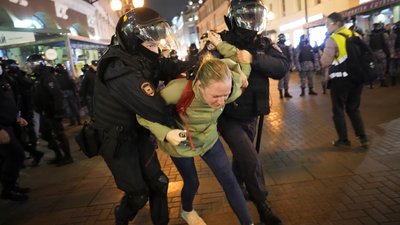 Росіяни вийшли на акції протесту проти мобілізації у Росії. Що відомо Росіяни вийшли на акції протесту проти мобілізації у Росії. Що відомо