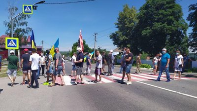 Жителі Хотинського району два тижні протестують проти запропонованого адмінплану Буковини
