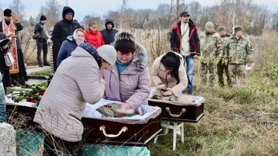 Серце мами не витримало. Військового з Кіровоградщини хоронитимуть разом з матір'ю Серце мами не витримало. Військового з Кіровоградщини хоронитимуть разом з матір'ю