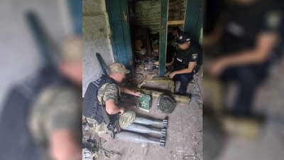 Підозрювані в колабораціонізмі, зброя й наркотики: прикордонники Чернігівщини підсумували свою роботу за 2022 рік Підозрювані в колабораціонізмі, зброя й наркотики: прикордонники Чернігівщини підсумували свою роботу за 2022 рік
