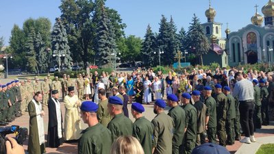 Сонях пам'яті: у Черкасах ушанували полеглих Героїв Сонях пам'яті: у Черкасах ушанували полеглих Героїв
