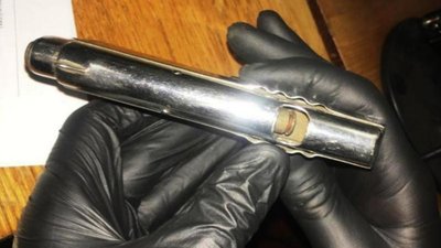 На Волині затримали підозрюваного у крадіжках: чоловік мав при собі зброю та набої На Волині затримали підозрюваного у крадіжках: чоловік мав при собі зброю та набої