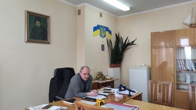На Тернопільщині роботу лікарні організовує медик, який переїхав з Донеччини На Тернопільщині роботу лікарні організовує медик, який переїхав з Донеччини