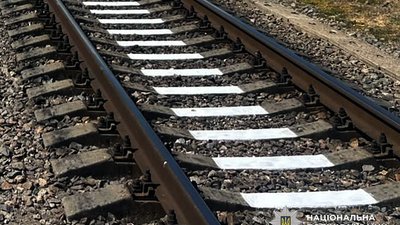 На Полтавщині 87-річна жінка загинула під потягом, коли переходила залізничний переїзд