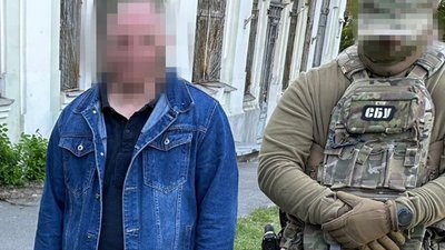 Вимагав гроші за оренду землі у Києві: СБУ викрила посадовця "Укрзалізниці" Вимагав гроші за оренду землі у Києві: СБУ викрила посадовця "Укрзалізниці"
