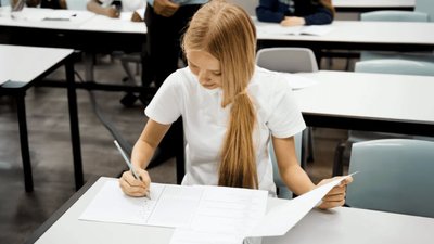 На Закарпатті 58 випускників склали НМТ на максимальні 200 балів
