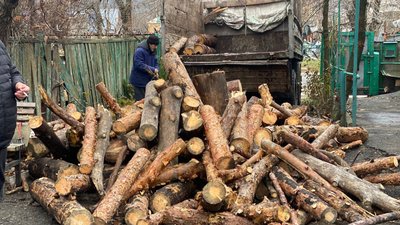 У Добропіллі закінчили приймати заявки на отримання безкоштовних дров