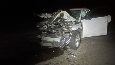 Розбите авто в Харкові після влучання дрона РФ 19 червня