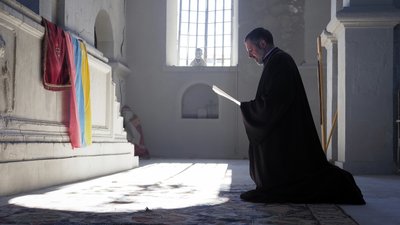 У храмах Вірменії щодня лунають дзвони та молитви за мир. СУСПІЛЬНЕ | ВІДЕОНОВИНИ