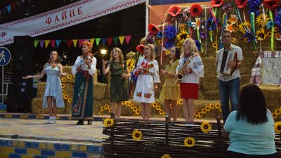 День Незалежності у Волновасі: спогади жительки міста День Незалежності у Волновасі: спогади жительки міста