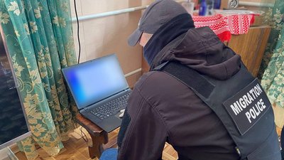 На Черкащині затримали чоловіка, який розбещував дітей в інтернеті На Черкащині затримали чоловіка, який розбещував дітей в інтернеті