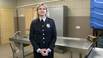 "І трупи ми носили, і пакували, і роздягали": як поліцейські з Чернігова працювали у морзі під час блокади міста