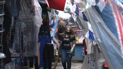В Івано-Франківську запрацював речовий ринок "П’ятачок" В Івано-Франківську запрацював речовий ринок "П’ятачок"