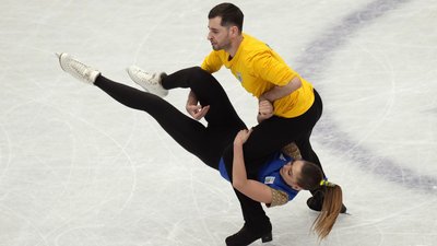 "Люди писали, що змогли відволіктися від війни". Фігуристи Назарова і Нікітін - про виступ на ЧС