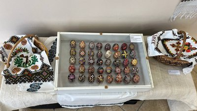 В Ужгороді вдесяте відкрили виставку-конкурс "Світ писанки"