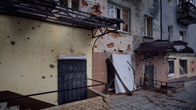 Напрямок — Ізюм: хроніка окупації та боїв за місто Напрямок — Ізюм: хроніка окупації та боїв за місто