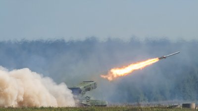 З мінометів, САУ та з реактивних систем залпового вогню: росіяни обстріляли прикордоння Чернігівщини