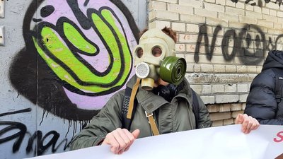 У Харкові пікетували суд через коксохім: представники заводу не прийшли У Харкові пікетували суд через коксохім: представники заводу не прийшли