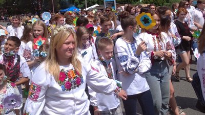 Яремче відзначило день міста гуцульським карнавалом Яремче відзначило день міста гуцульським карнавалом
