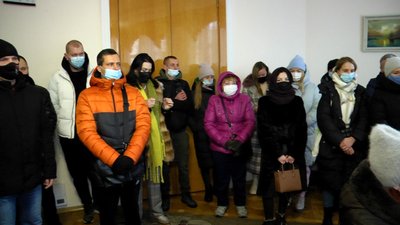 У Житомирі жителі мікрорайону Корбутівка виступають проти спорудження житлового будинку У Житомирі жителі мікрорайону Корбутівка виступають проти спорудження житлового будинку