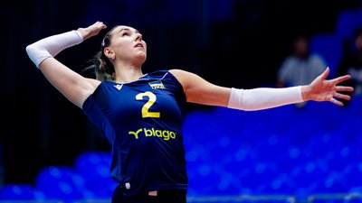 Діана Мелюшкина в грі України на жіночому Євро-2026 з волейболу