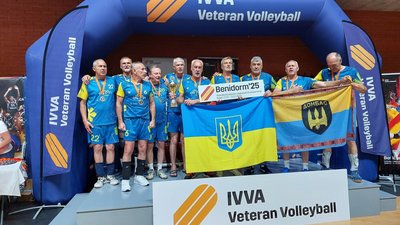 Волейболісти з Шахтарська та Дніпра стали призерами чемпіонату світу з волейболу серед ветеранів