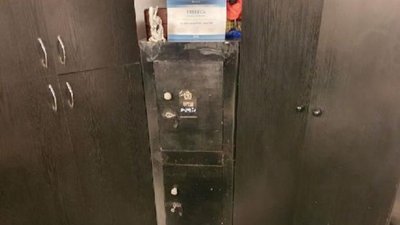 Поцупив 140 тисяч гривень: у Вінниці підліток обікрав бухгалтерію аптеки Поцупив 140 тисяч гривень: у Вінниці підліток обікрав бухгалтерію аптеки