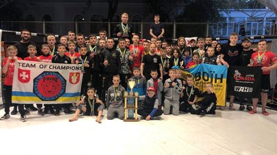 На чемпіонаті України зі змішаних єдиноборств волинська командна посіла друге місце