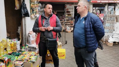 На луцькому ринку перевірили ціни на продукти першої необхідності На луцькому ринку перевірили ціни на продукти першої необхідності