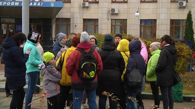 У Житомирі відбулася акція проти вакцинації У Житомирі відбулася акція проти вакцинації
