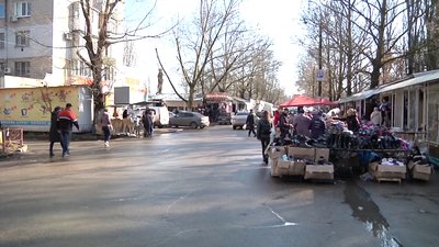 У Херсоні мітингували власники торгових точок, розташованих на ринках міста У Херсоні мітингували власники торгових точок, розташованих на ринках міста