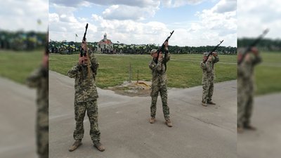 Прощання з Юрієм Анулею на кладовищі "Яцево" у Чернігові