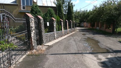 Садок чи забудова: жителі Рівного виступають проти будівництва в зеленій зоні біля озера Садок чи забудова: жителі Рівного виступають проти будівництва в зеленій зоні біля озера