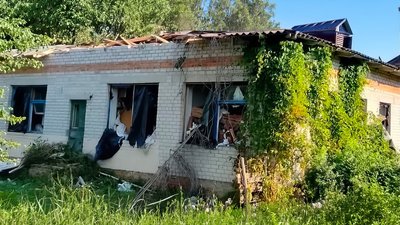 Атака на Чернігівщину: росіяни "Молнією" вдарили по бібліотеці