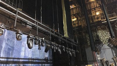 Сцену Львівської опери відремонтують за 111 мільйонів гривень Сцену Львівської опери відремонтують за 111 мільйонів гривень